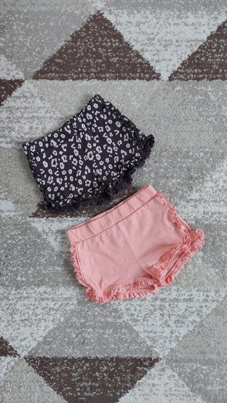 Kraťasky 2ks, f&f,86