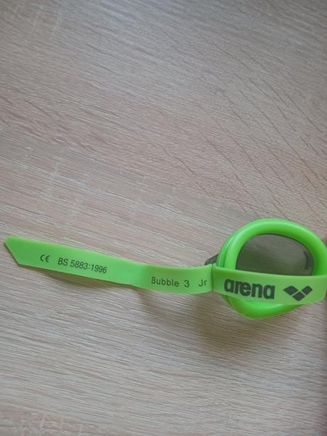 Plavecké okuliare, 