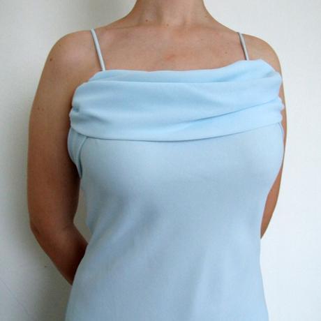 Spoločenské šaty, 36