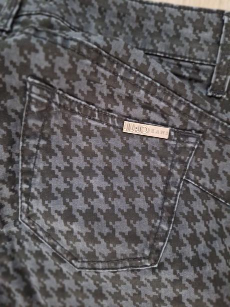 Rifle liu jo, liu jo,28