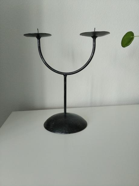 Kovový dvoj- svietnik,