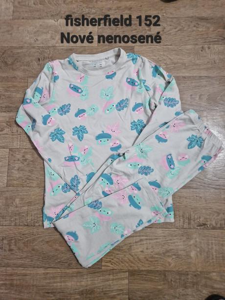 Dievčenské pyžamo, gate,152