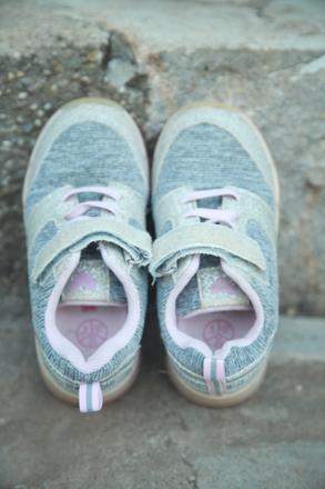 Tenisky, topánky svietiace, lupilu,26