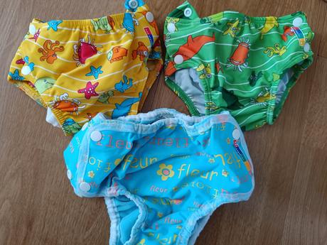 Plienkove plavky popolini, s