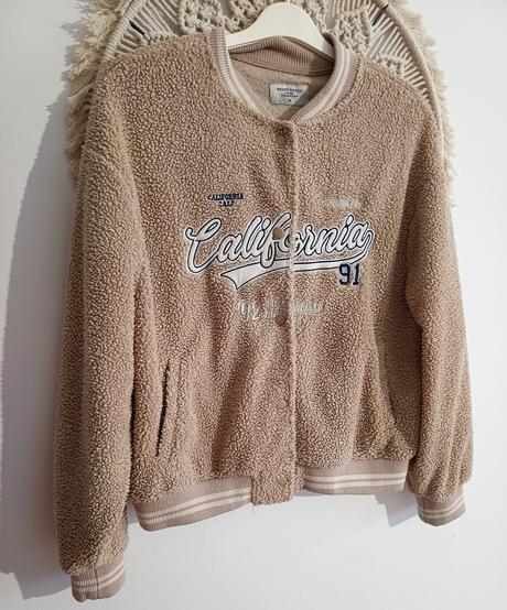 Teddy bomber bundička, house,m