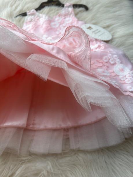 Šaty nové na 2ročky, 