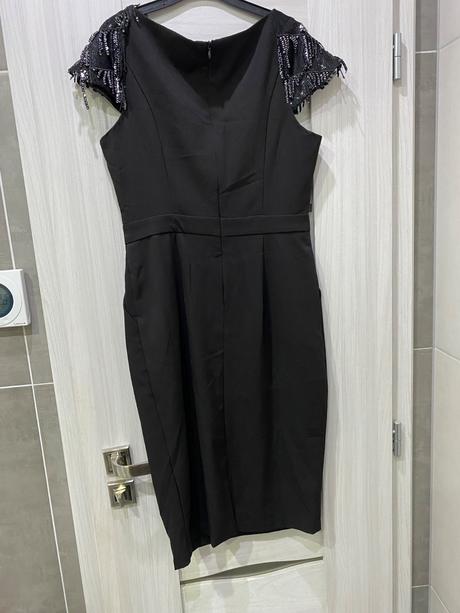 Šaty balik 7ks velkost s, s