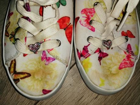 Plátenky guess, guess,31