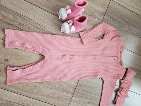 Body plus papučky, reserved,74