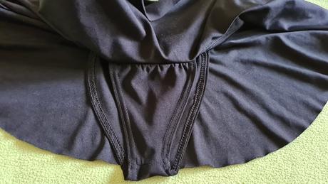 Točivá suknička so všitými nohavičkami, s