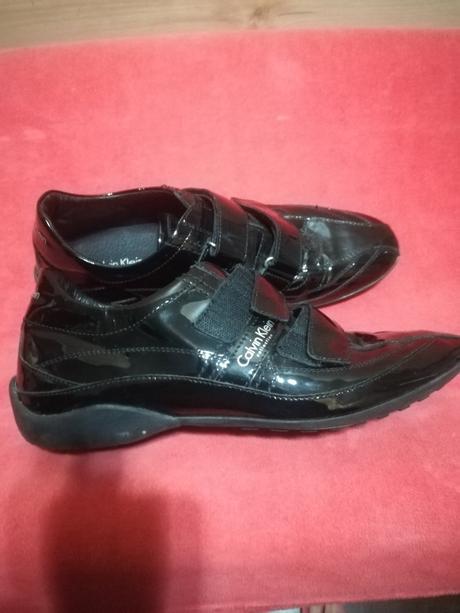 Lesklé tenisky originál calvin klein, 42