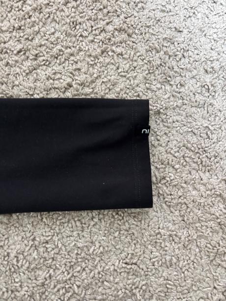 Športové legíny, decathlon,140