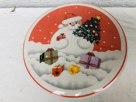 Vianocna sperkovnica porcelan so snehuliakom,