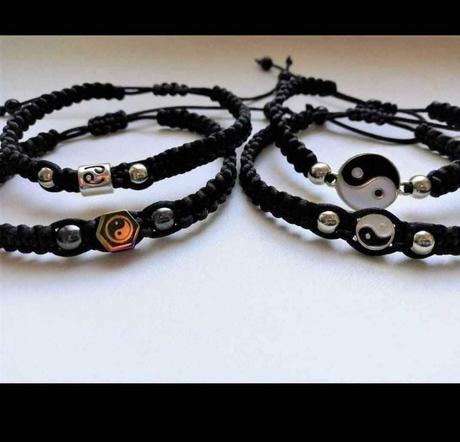 Pletené,šnúrkové handmade náramky,