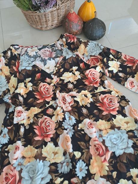 Krásne šaty, gate,42