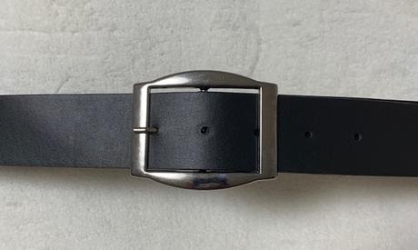 Čierne opasky do nohavíc, 