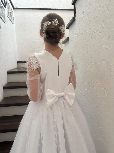 Šaty na prijimanie, 128 / 134 / 140 / 146