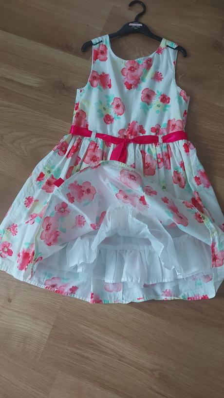 Kvetinové šatičky, young dimension,140