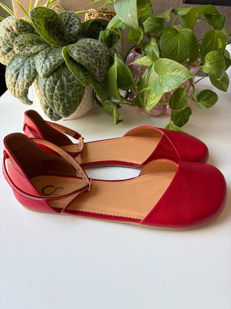 Shapen barefoot sandálky poppy cherry, veľ.42 wide, 42