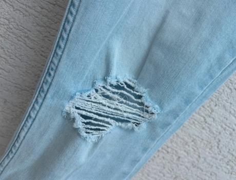Bershka denim - roztrhané skinny džínsy, bershka,40