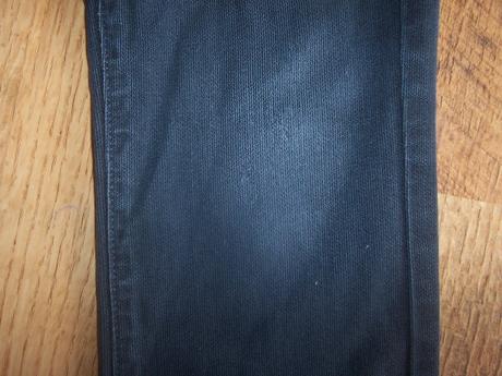 Čierne nohavice., next,104