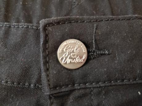 Strečové kraťase, takko,158