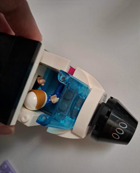 Lego raketa, 