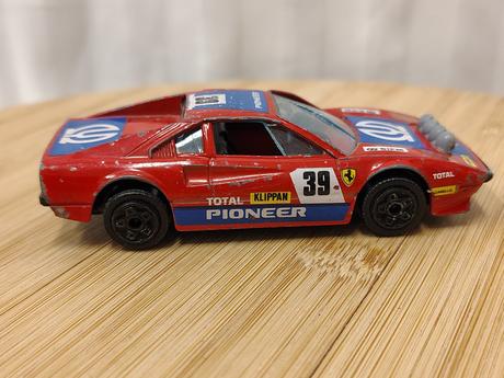 Veterán ferrari 308 gtb pioneer 1982-1988 bburago,