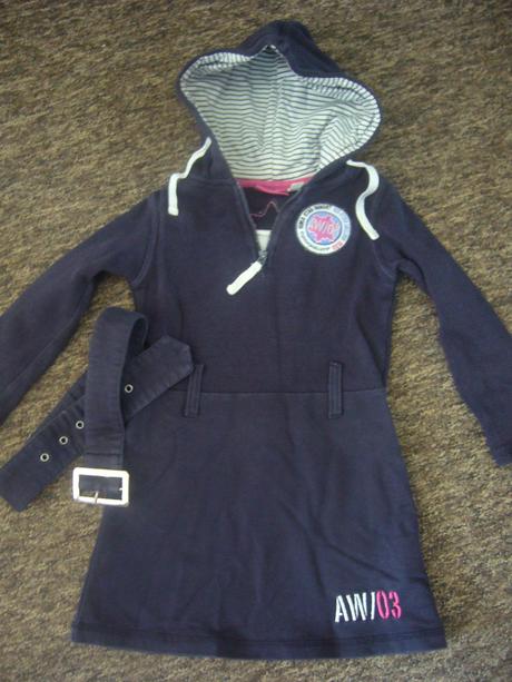 Hrubšie mikinové šaty s opaskom, 104