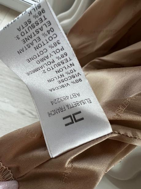 Elisabetta franchi elegantne šaty, xs