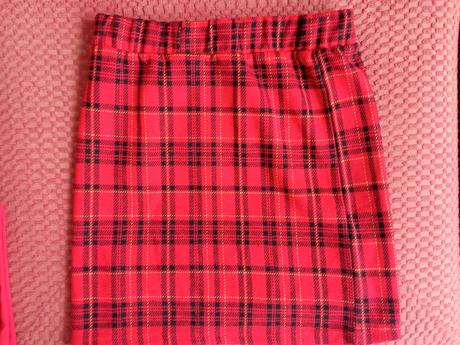 Károvaná hrubšia kockovana sukňa, 146