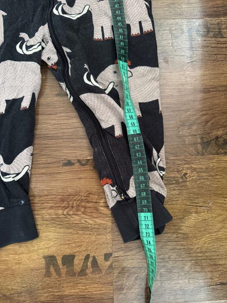 1ks pyžamka mamuti lindex, lindex,86