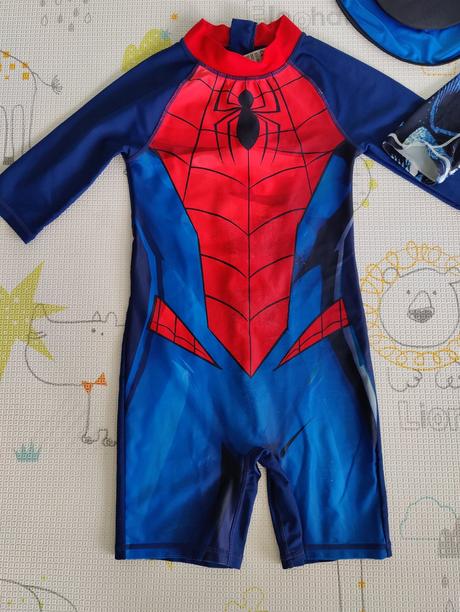 Plavkový overal spiderman a batman, 122