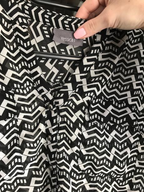 Black&white blúzka, c&a,s