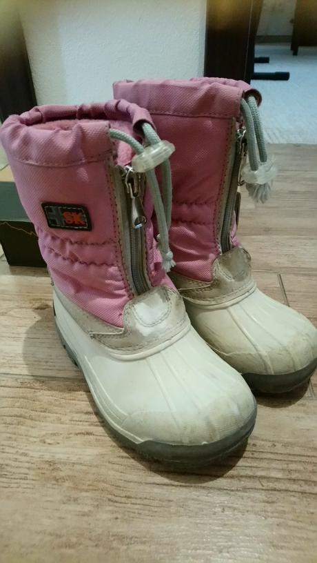 Snehule, protetika,27