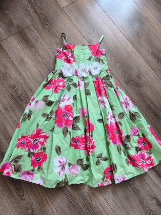 Nádherné šaty s kvetmi, 116