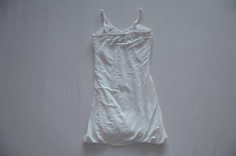 Luxusné letné šaty zn. blumarine, 128