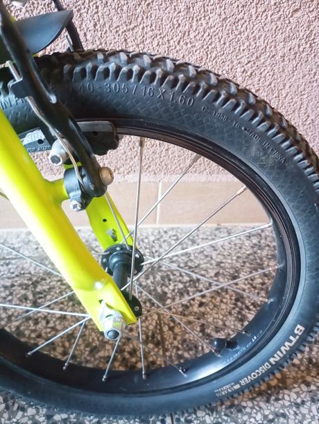 Detsky bicykel btwin, 16
