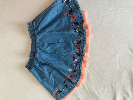 Mix dievčenského oblečenia veľkosti od 122 do 152, 122–134