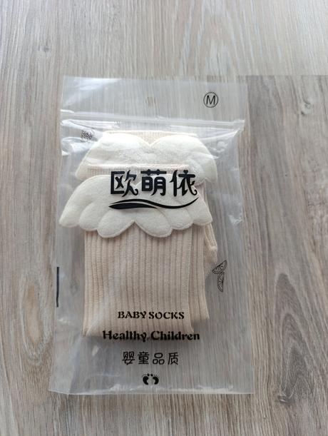 Dievčenské podkolienky s krídlami - 2 veľkosti, 