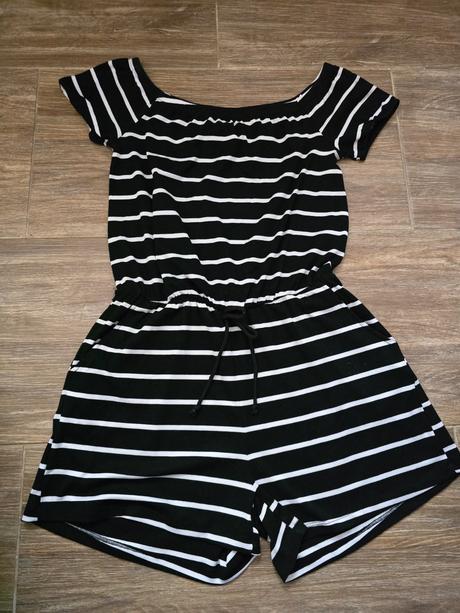 Overal č.38, gate,38