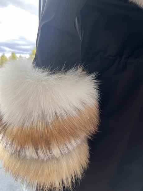 Bunda s pravou kožušinou, s