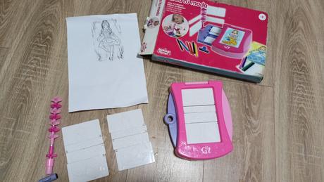 Pomôcka na kreslenie, 