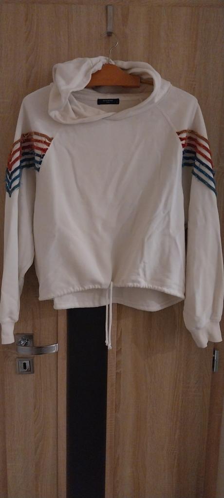 Mikina l-ko, reserved,l