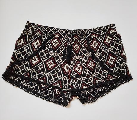 Šortky, atmosphere,l