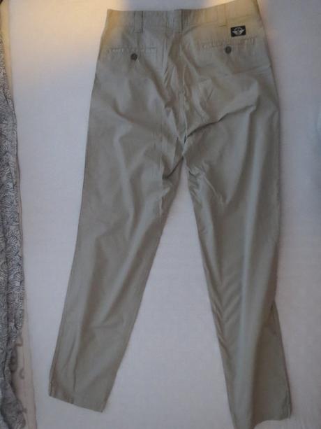Dockers nohavice, 32
