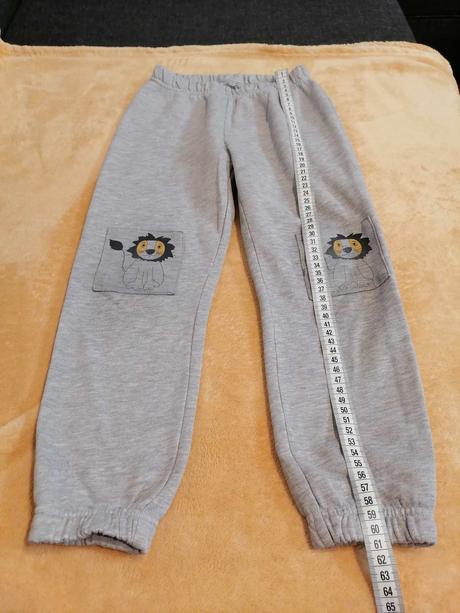 Tepláky, veľ. 110/116, 110