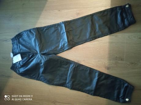 Koženkové nohavice, mohito,38