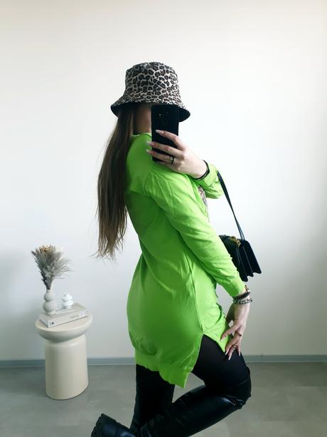 Mikinové šaty s, s