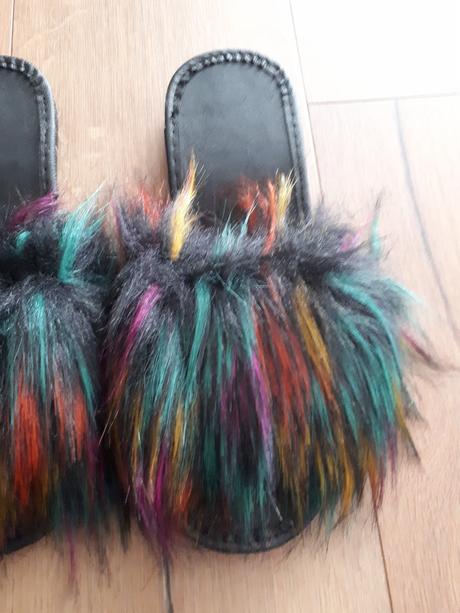 Šľapky s kožušinou, 40